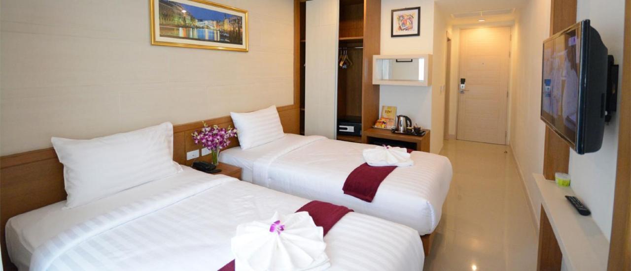 The Patong Center Hotel Phuket Exterior photo